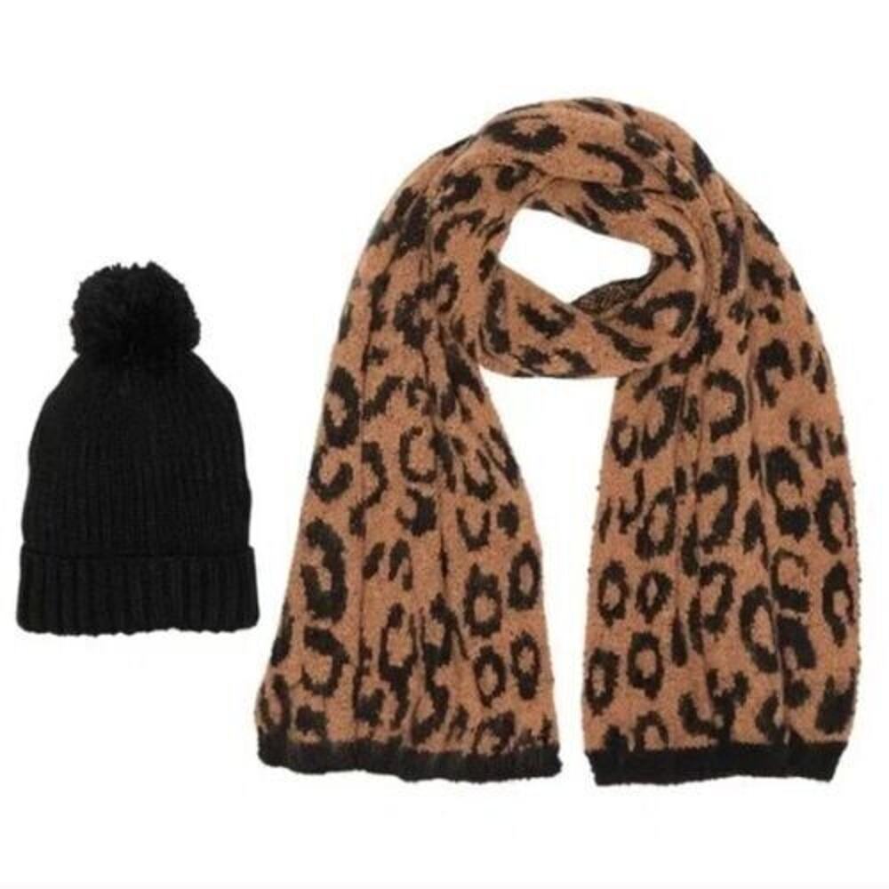 Steve Madden Women's 2 Piece Set Beanie & Scarf Leopard‎ Print One Size MSRP $78